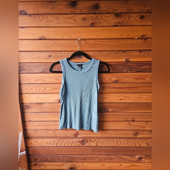 Halogen Ribbed Tank Top - Picture 5 of 8